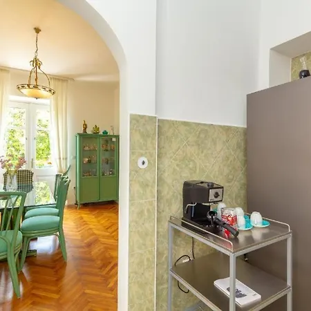 Ahava Villa *