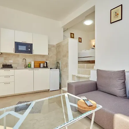 Ahava Villa *