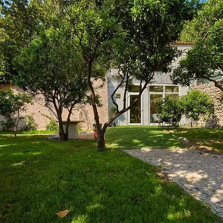 Ahava Villa *